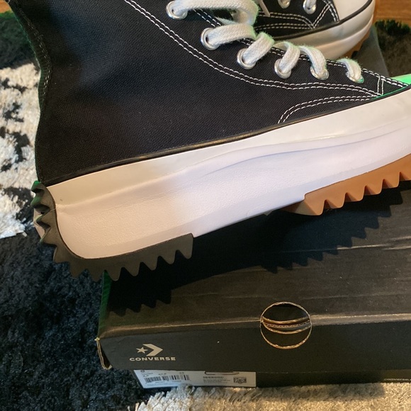 Converse - Picture 8 of 8